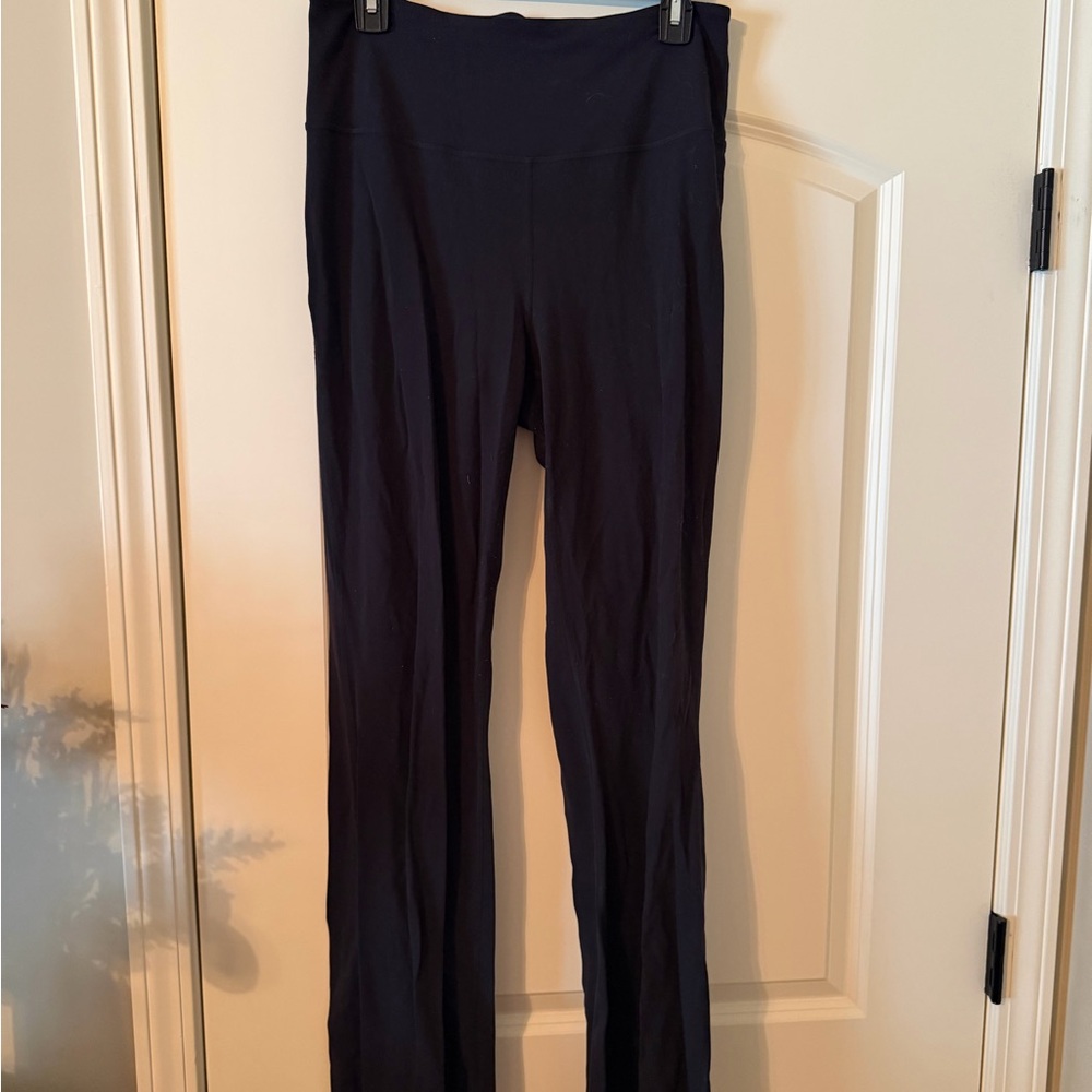 Lululemon Groove Nulu High-Rise Flared Pant
